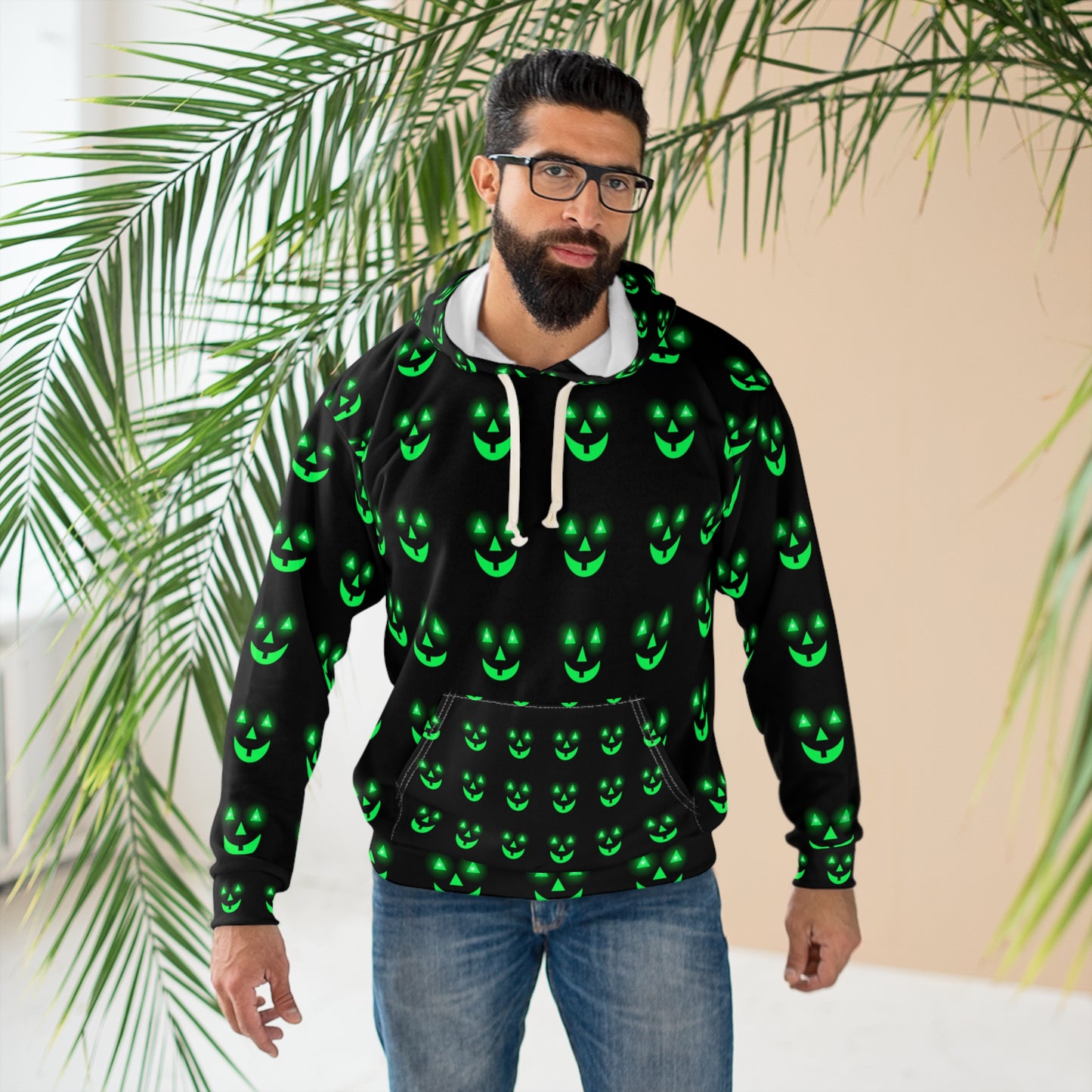 Glowing pumpkin faces Pullover Hoodie Halloween