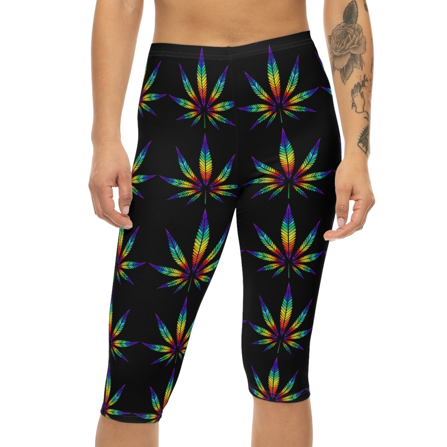 Women’s Capri Leggings (AOP)